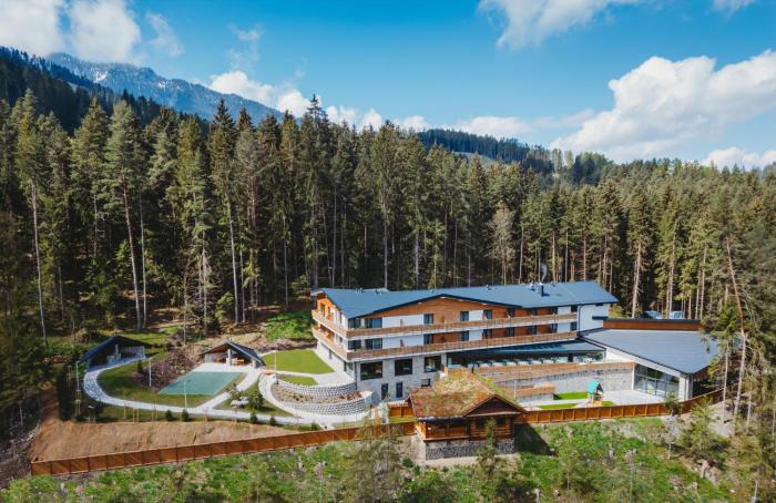 Spa & Wellness Hotel Fitak,,3 star