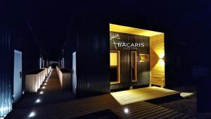 Hotel Bacaris,,3 star