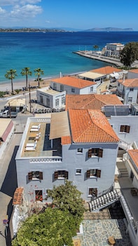 Teresa Spetses,,2 star