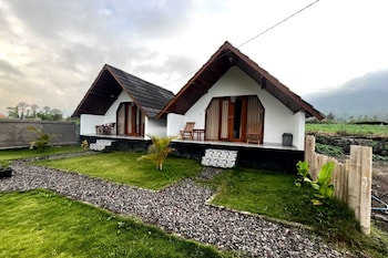 belvilla serene paradise resort batur hot spring