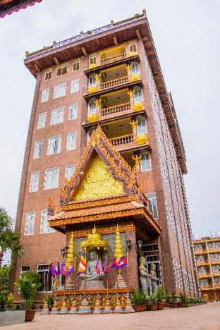 Puok Hotel & Resort,,3 star