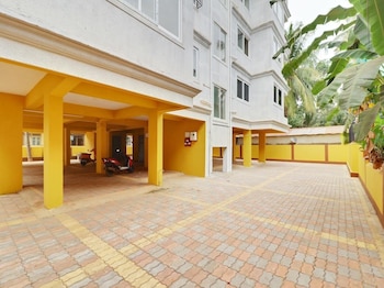 maple leaf residency homes calangute