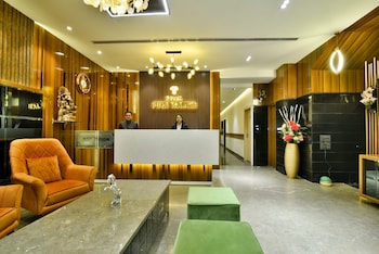 Hotel Puri Palace,Hussianpura Chowk,3 star