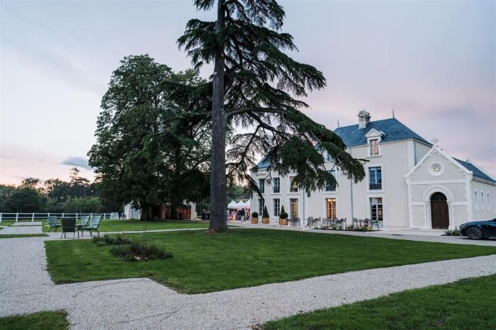 Domaine De L'ecorcerie,,3 star