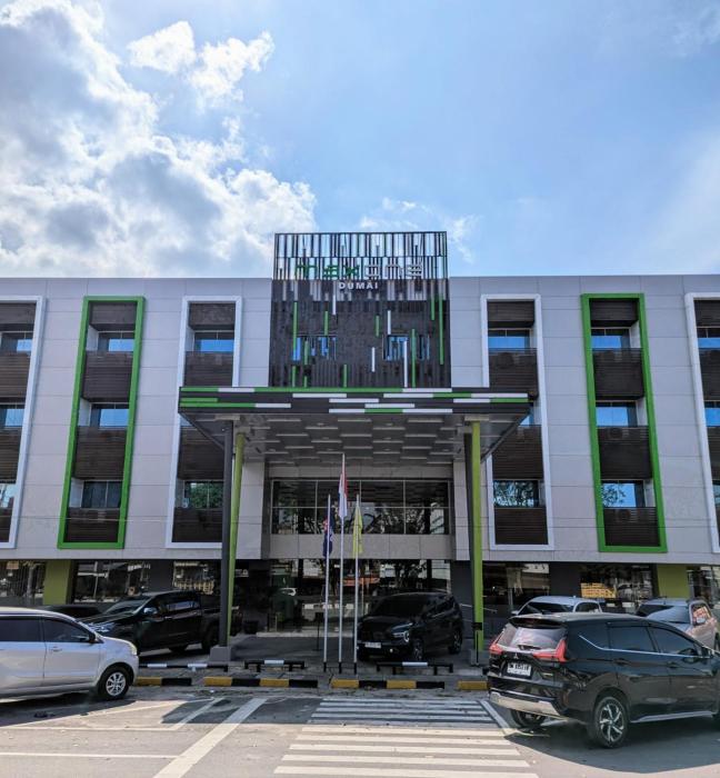 Maxone Dumai,,3 star