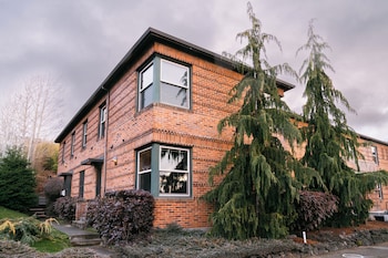 Inn Of The White Salmon,,2 star