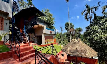 mannath pool villa