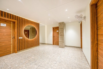 Fabhotel Rolt,,3 star