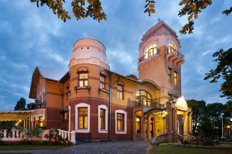 Villa Ammende Restaurant & Hotel,Parnu County>>Parnu,4 star