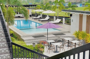 the mansion boutique hotel