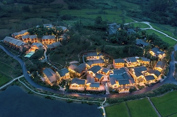 Ahnluh Guantang Hotel,,4 star