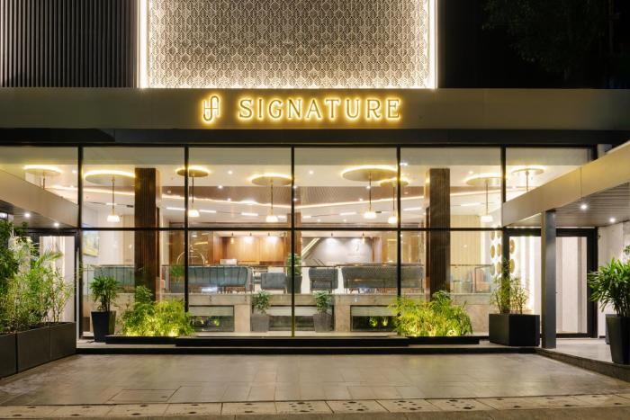 signature hotel
