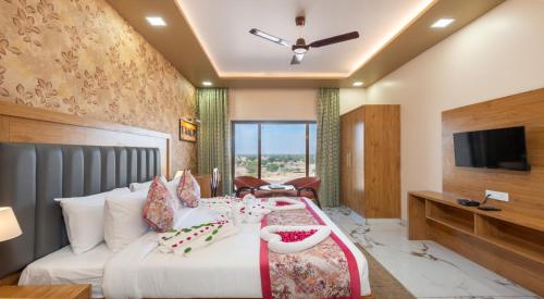 room-image