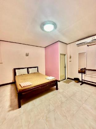 Prae Resort,,3 star