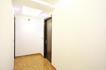 Hotel Silky Palace By Grb,,3 star