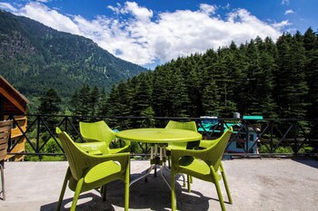 Elysian Woods New Devidayar,,2 star