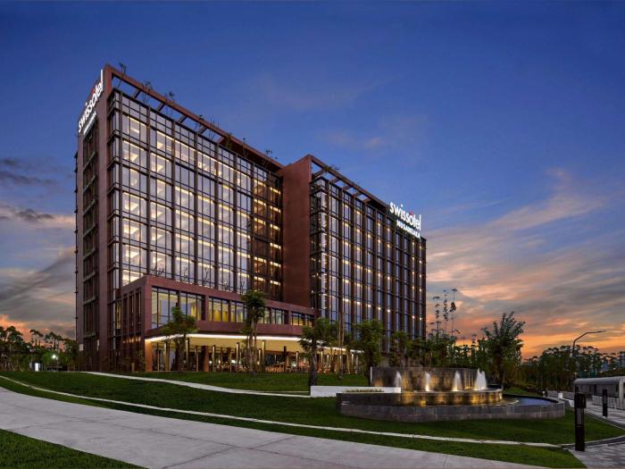 Swissotel Nusantara,,3 star