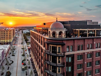 hotel renegade