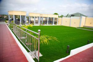 Bella Ella Hotel,,3 star