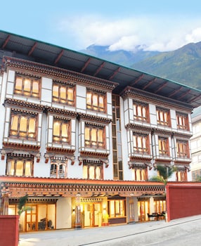 hotel mayto