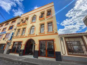Gran Hotel Rex,,3 star