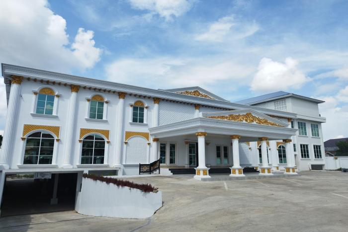 maulidia hotel syariah and convention center