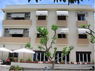 Hotel Naviglio,Forte Dei Marmi>>Camaiore,2 star