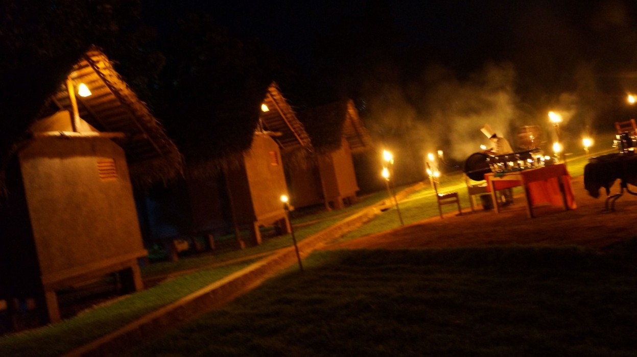 Athgira River Camp,Embilipitiya>>Beliatta,3 star