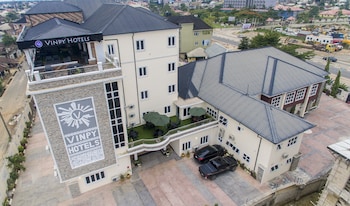 Vinpy Hotels,,3 star