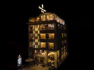 Hotel Golden Aura,,3 star