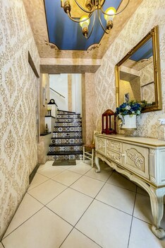 Hotel Boutique La Ronda By Chat Noir,,3 star