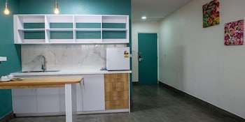 yatu lau hotel and conference