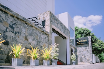 Hotel Senondra,,3 star