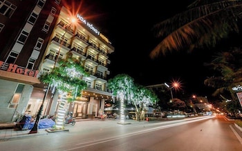 Hoa Hong 1 Hotel Ss - By Bay Luxury,,2 star