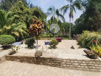 Chez Drocella Eglantine Lodge Hotel,,4 star
