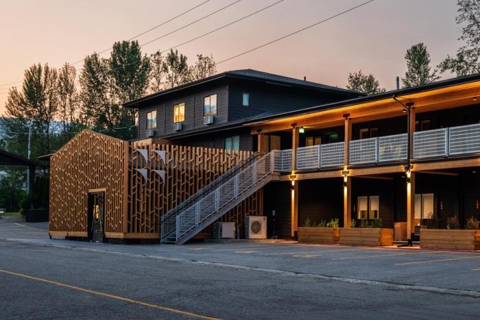 vrge revelstoke