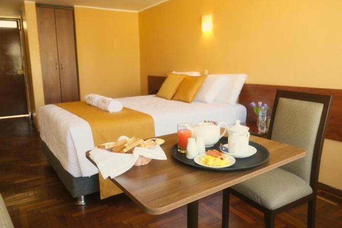 Hotel Juan De La Torre,,3 star