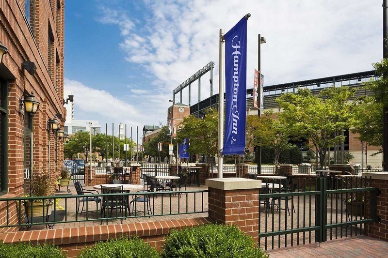 hampton inn baltimore downtown convention center