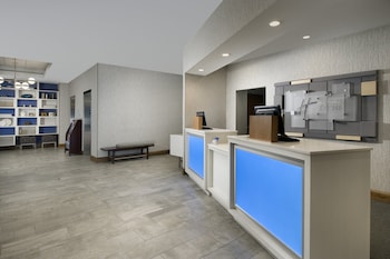 Holiday Inn Express Baltimore At The Stadiums By Ihg,Hawkins Point>>Baltimore,3 star
