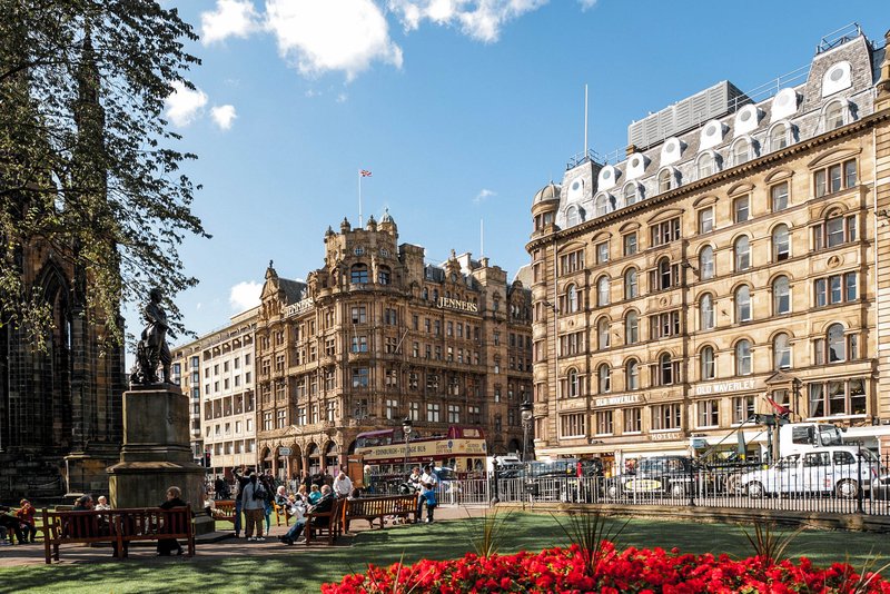 Old Waverley Hotel,New Town>>Edinburgh,3 star