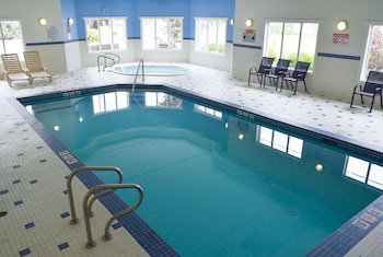 Ramada Limited Golden,British Columbia>>Golden,3 star