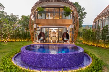 bird nest villas by mafiya
