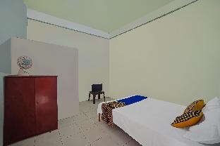 Spot On 92600 Mandiri Inn,,2 star