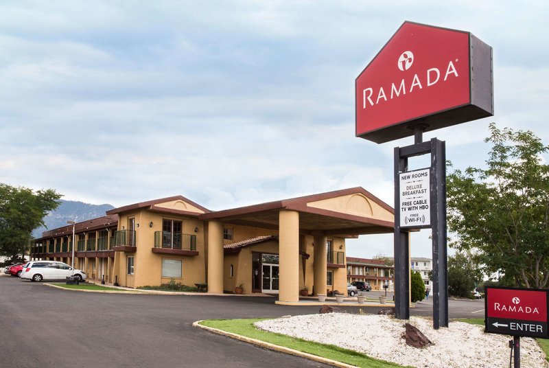 Ramada By Wyndham Flagstaff East,Flagstaff>>Arizona,2.5 star