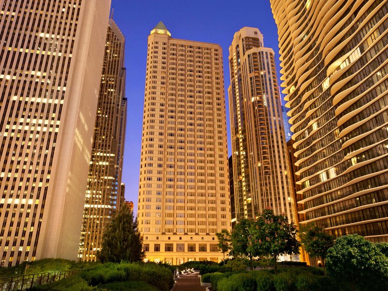 fairmont chicago at millennium park