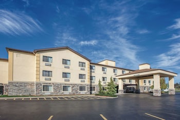 la quinta inn and suites by wyndham erie