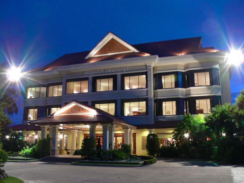 Khemara Angkor Hotel & Spa,Charles De Gaulle Road>>Siem Reap,4 star