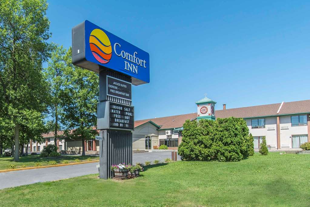 Comfort Inn,Cornwall>>Alexandria,3 star