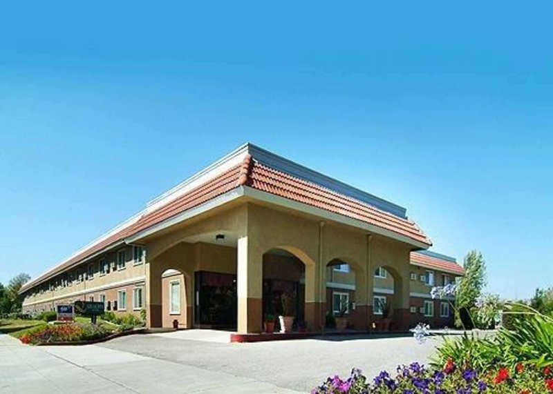 Quality Inn Santa Clara Convention Center,Palo Alto>>Mountain View,2 star