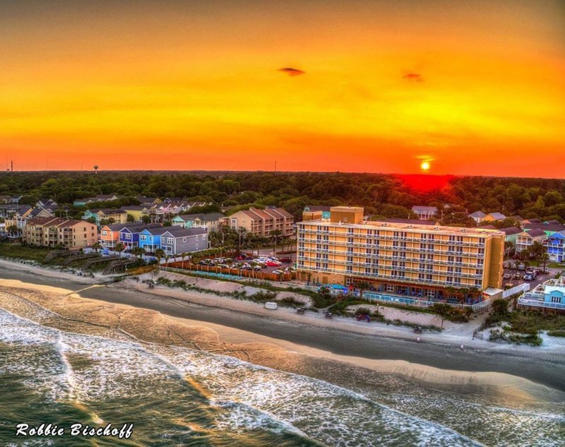 Holiday Inn Resort Oceanfront At Surfside Beach By Ihg,Myrtle Beach>>Horry County,3 star